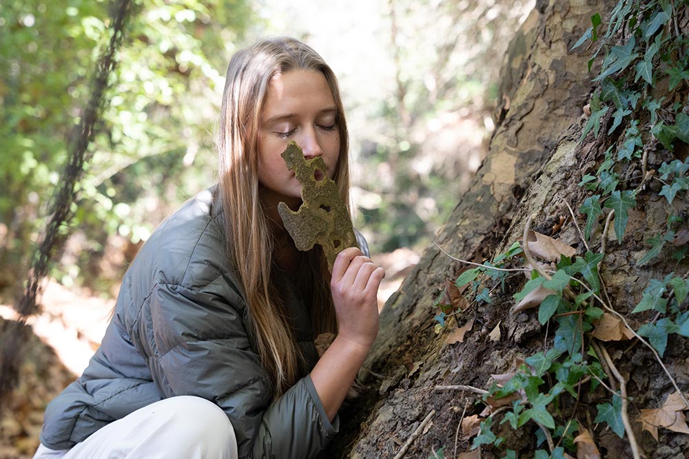 Intuitive touch with nature during the nature based therapy.